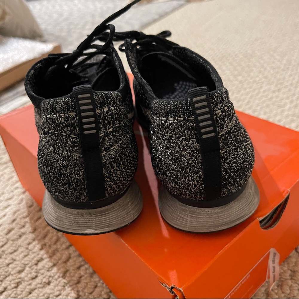 Nike Flyknit Racer - Picture 5 of 6